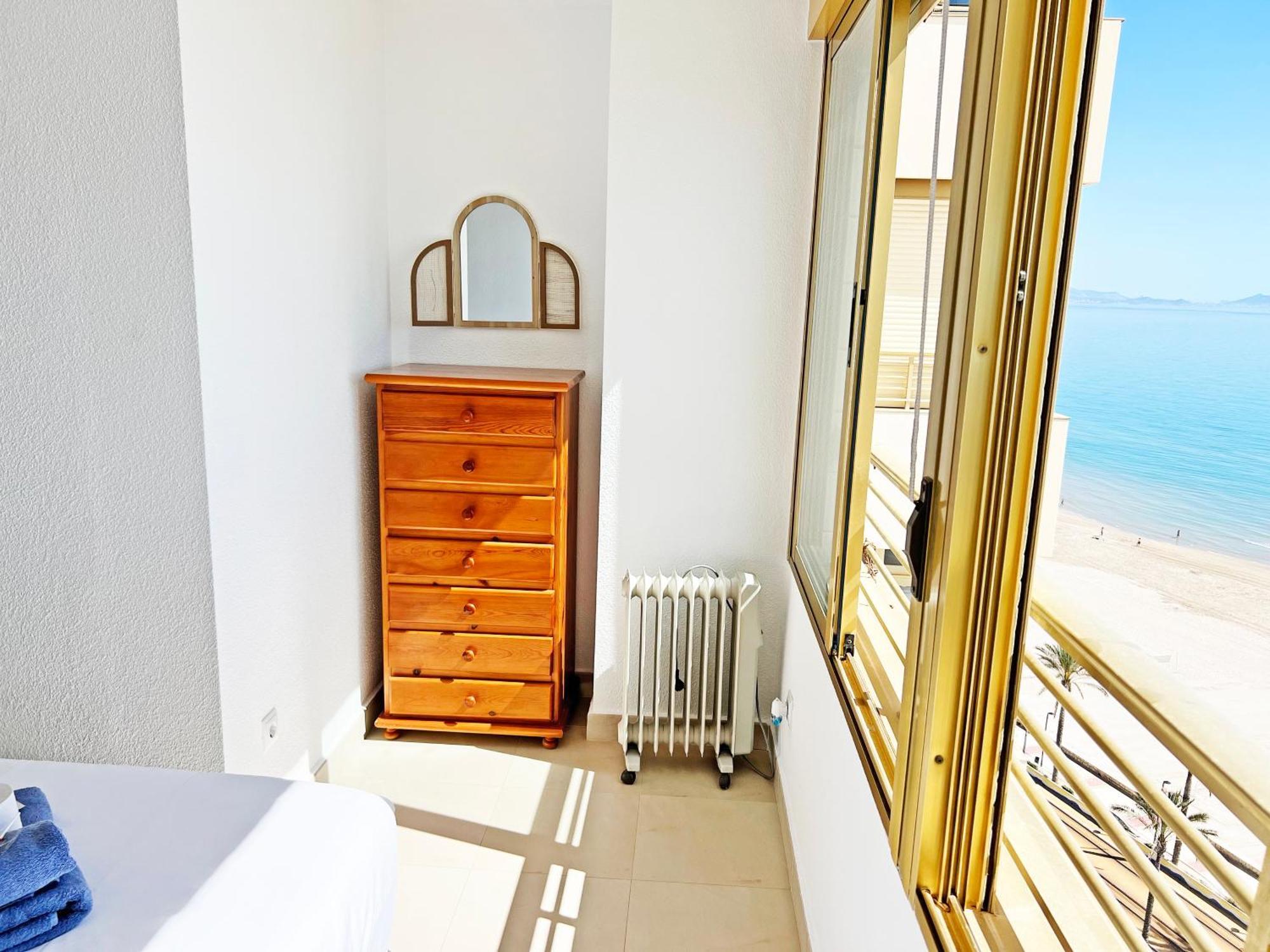 Apartamento Oasis Frente Al Mar. Parking Gratis El Campello Exterior foto