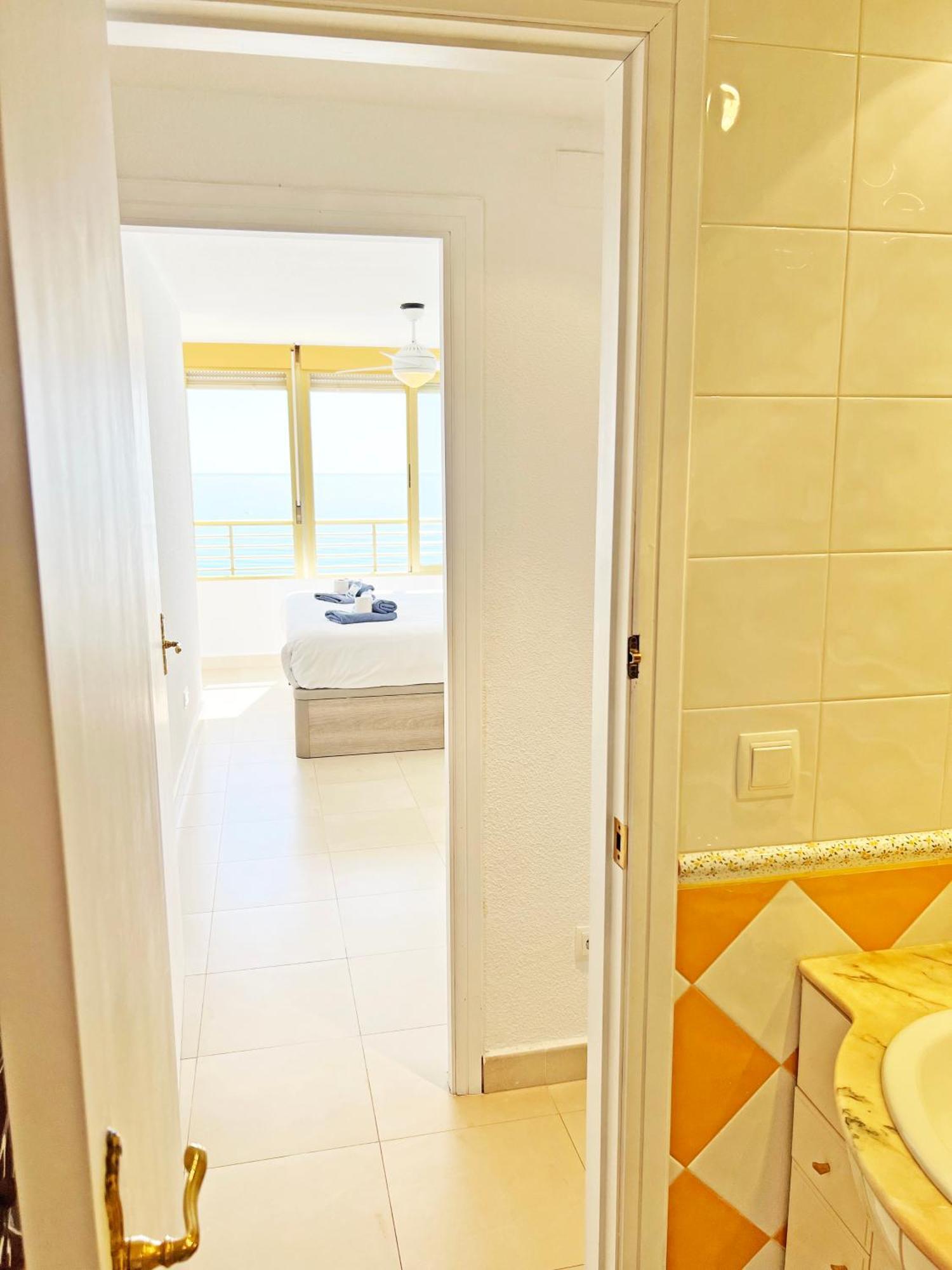 Apartamento Oasis Frente Al Mar. Parking Gratis El Campello Exterior foto